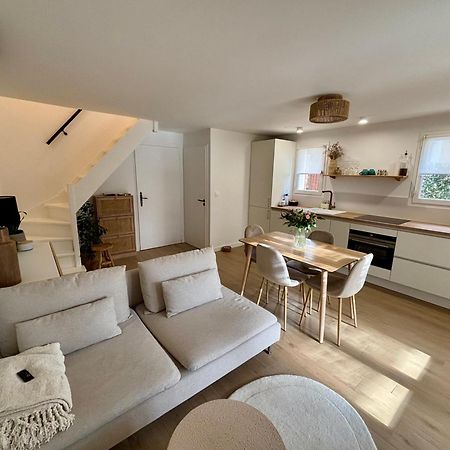 Bastidon Paisible Dans Residence Avec Piscine Frejus Exterior photo